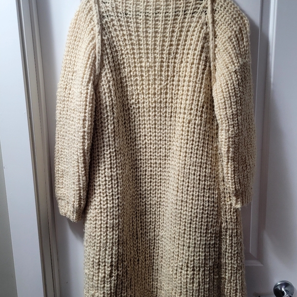 Handmade vintage wool jacket/cardigan - Picture 6 of 6